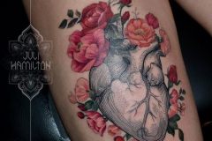 Татуировка : Цветы, Цветные, Сердце на бедре