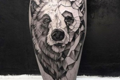 Татуировка : Животные, Медведь на голени (икре)