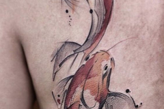 Татуировка : Цветные, Рыбы на лопатке