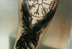 Татуировка : Ворон, Птицы, Руны на предплечье