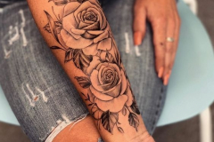 Татуировка : Роза, Цветы на предплечье