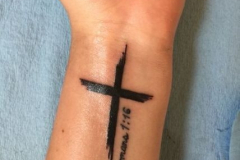 Татуировка : Крест на предплечье