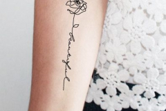 Татушка : Цветы, Роза, Надпись на предплечье