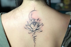 Татушка : Цветы, Луна на спине