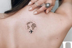 Татуировка : Самолет на спине